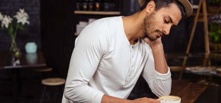 why-men-pull-away-Hes-Going-Through-Personal-Issues