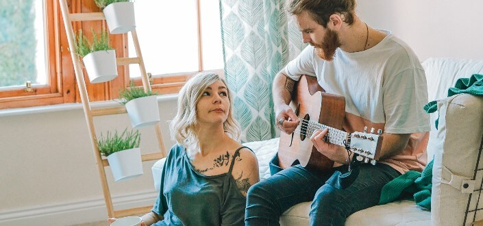 how to tell if a guy likes you - Sign 3. He tunes in