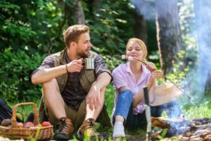 how to tell if a guy likes you - featured