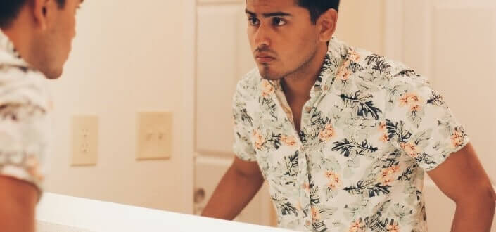 Why Men Pull Away - How to Know if He's Pulling Away