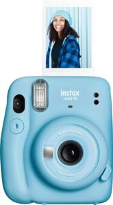 Fujifilm_Instax_Mini_11_Instant_Camera_Valentine's_Gift