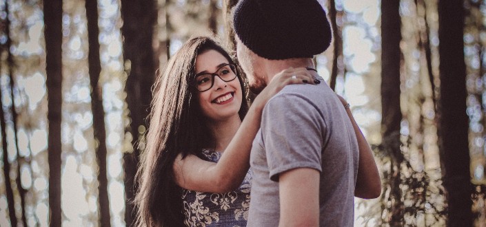 how to make a guy fall in love with you - Know how to attract men