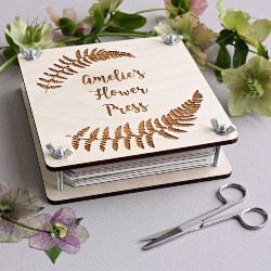 Personalized Botanical Flower Press (1)