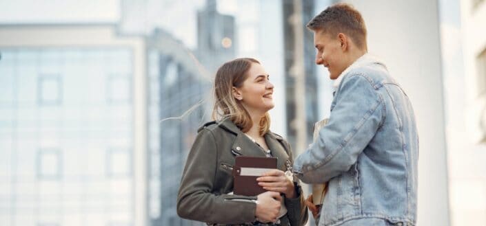 couple talking in the city