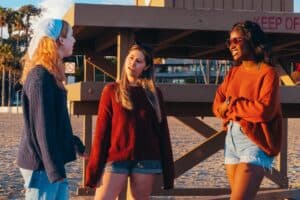 Random Questions To Ask A Girl - Featured