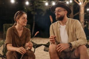 Cute Questions to Ask Your Boyfriend - Featured