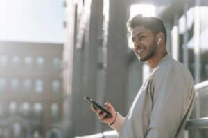 Flirty Texts To Make Him Laugh - Featured