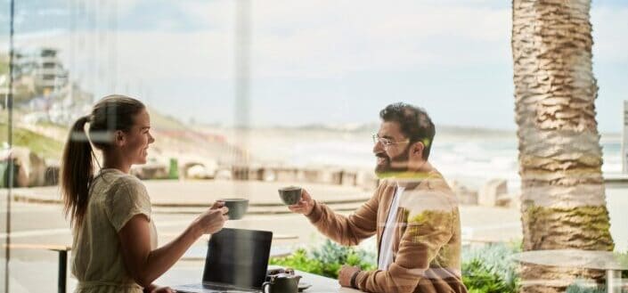 couple having coffee at the coffee shop