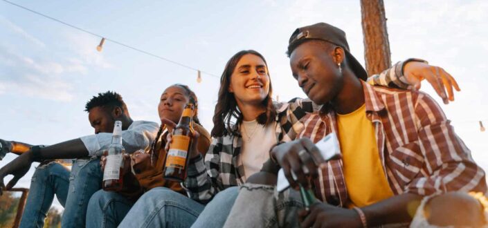 people having drinks together
