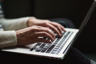 Questions To Ask A Romance Scammer: 40 Ways To Make Them Uncover Lies!